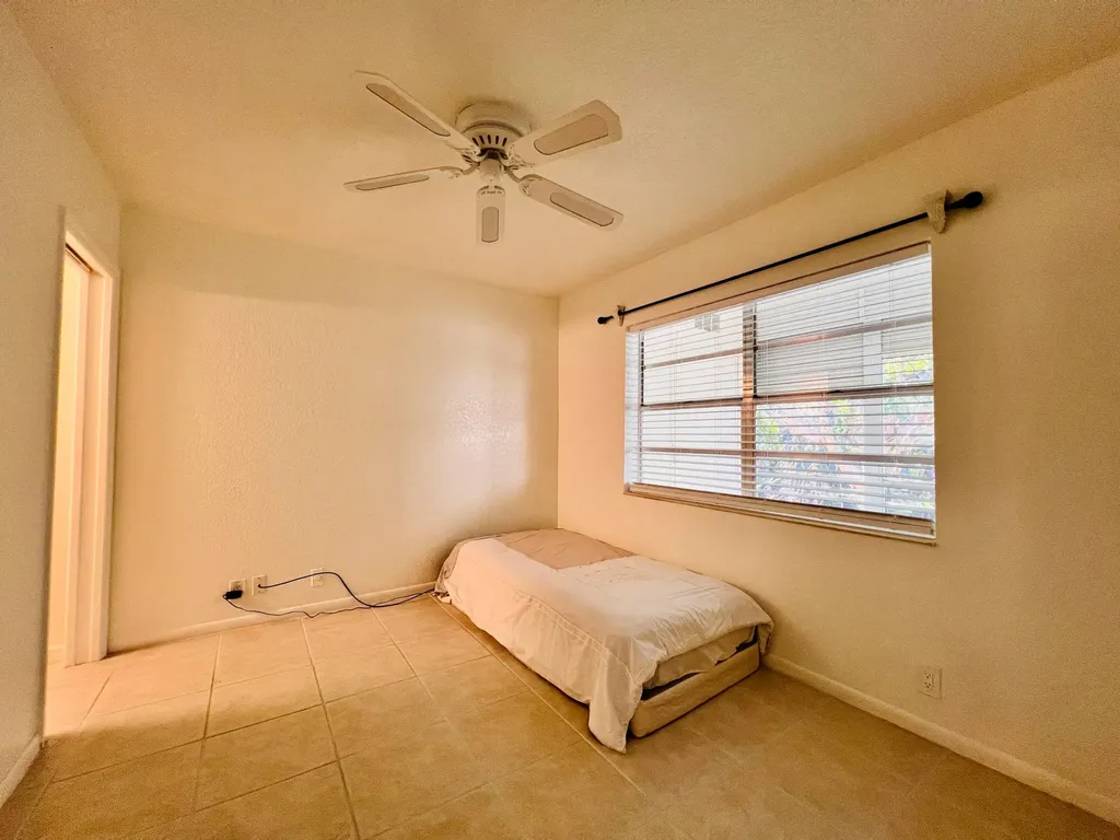 150 Lake Meryl Drive West Palm Beach FL 33411
