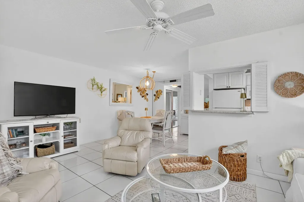 477 Tilford V Deerfield Beach FL 33442