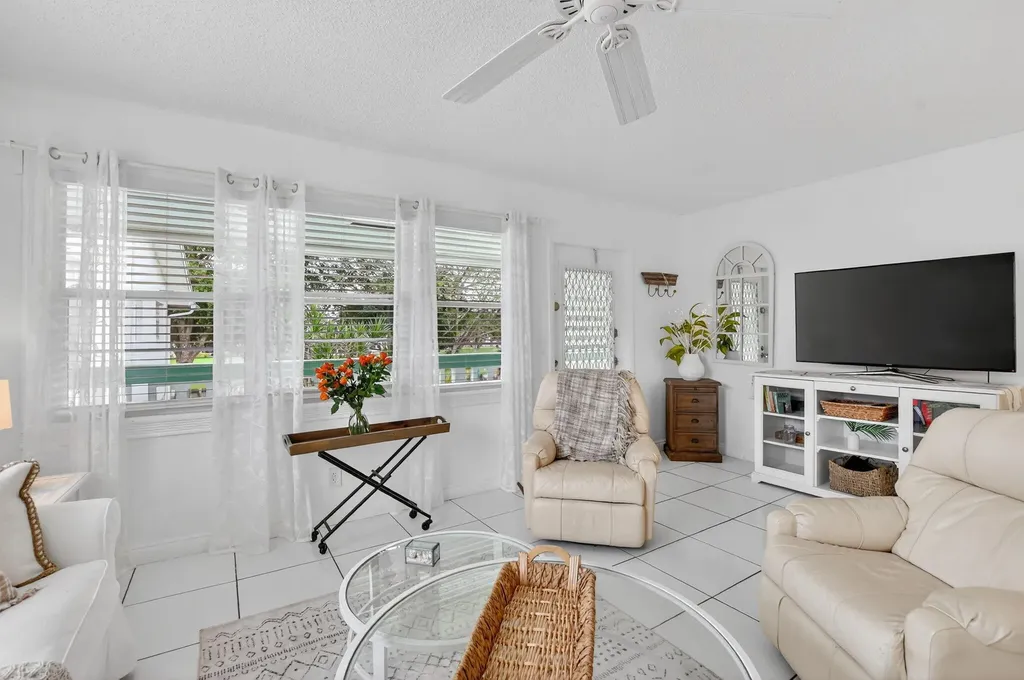 477 Tilford V Deerfield Beach FL 33442