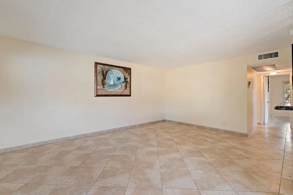 56 Windsor C West Palm Beach FL 33417