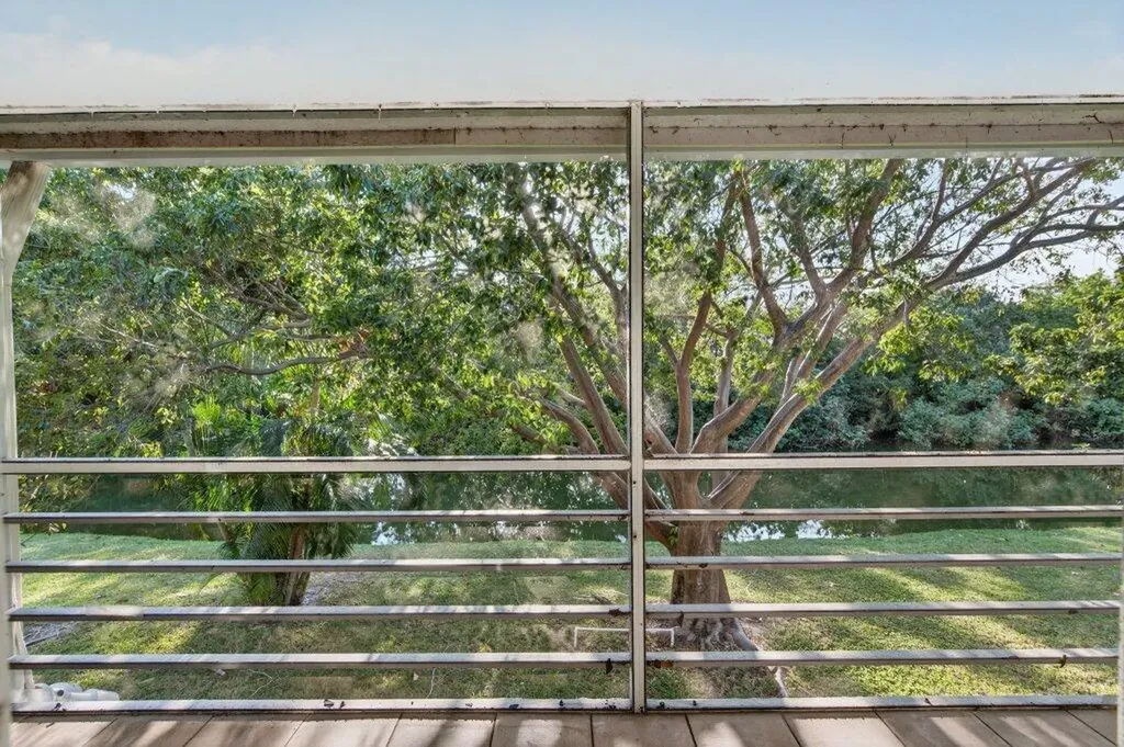 56 Windsor C West Palm Beach FL 33417