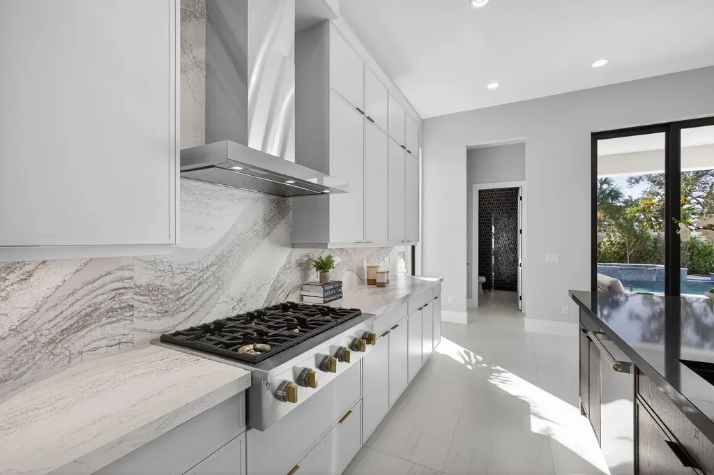 9148 Coral Isle Circle Palm Beach Gardens FL 33412