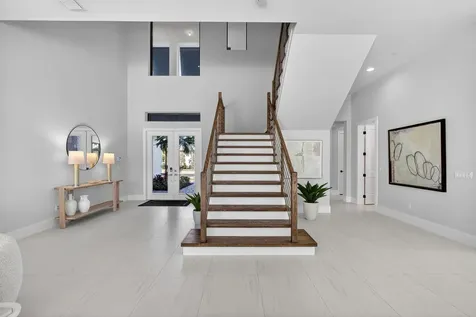 9148 Coral Isle Circle Palm Beach Gardens FL 33412