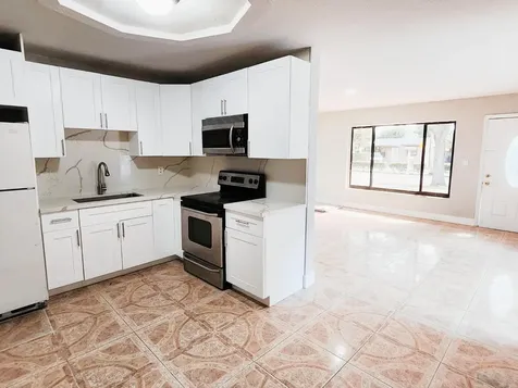 6821 SW 17th Street North Lauderdale FL 33068