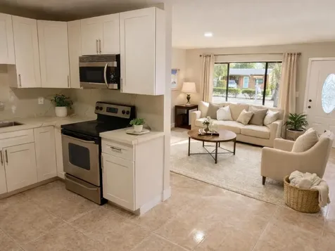 6821 SW 17th Street North Lauderdale FL 33068