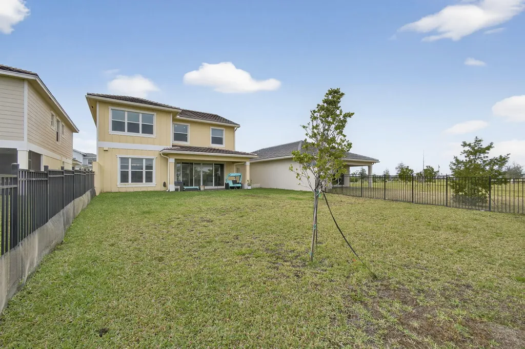 17235 Tawny Owl Trail Loxahatchee FL 33470
