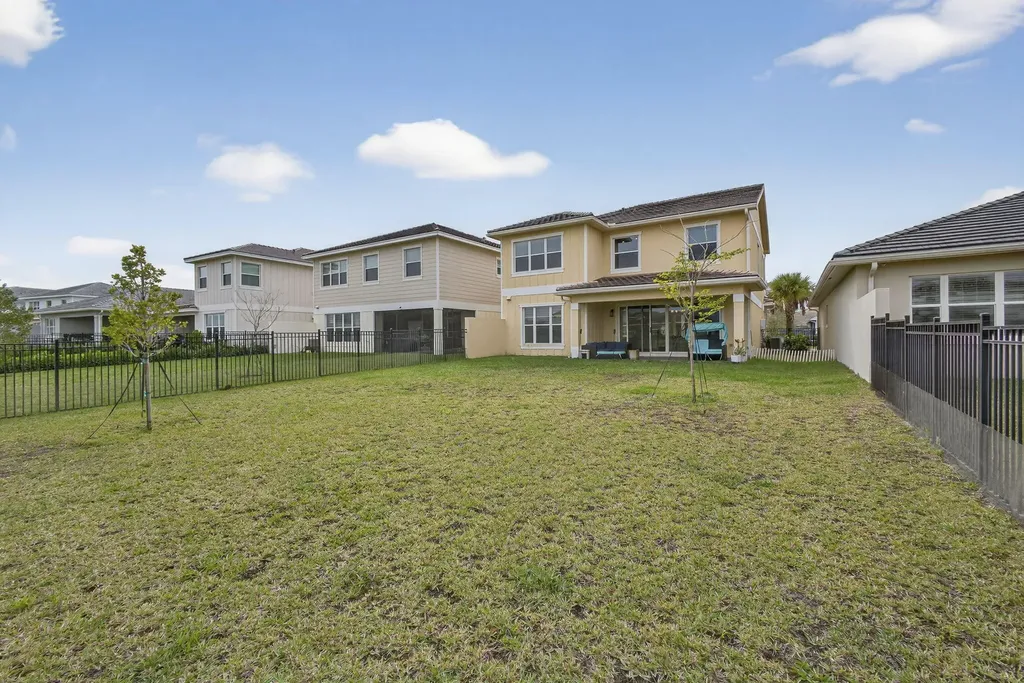 17235 Tawny Owl Trail Loxahatchee FL 33470