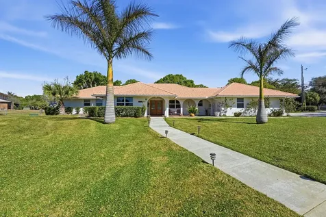 1100 Fleetwood Lane Fort Pierce FL 34982
