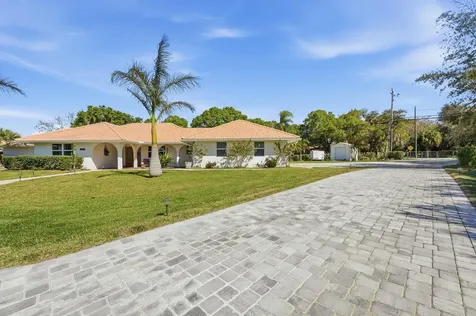 1100 Fleetwood Lane Fort Pierce FL 34982