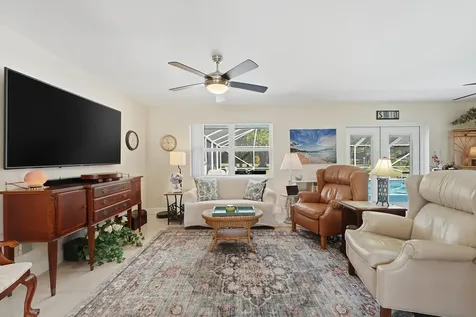 1100 Fleetwood Lane Fort Pierce FL 34982