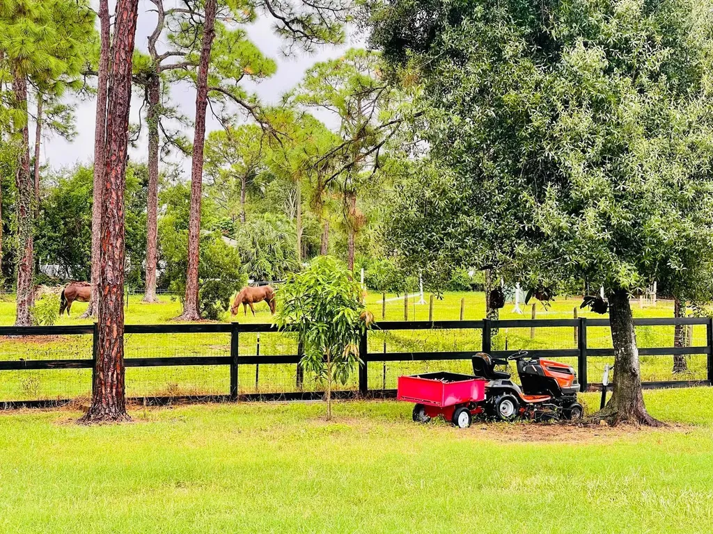 17225 78th Road N Loxahatchee FL 33470