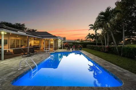 413 S Country Club Drive Atlantis FL 33462