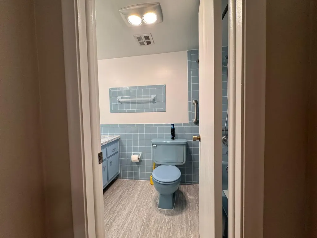 22615 SW 66th Avenue Boca Raton FL 33428
