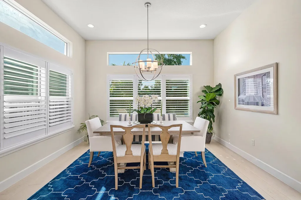 9930 Pecorino Isle Boynton Beach FL 33473