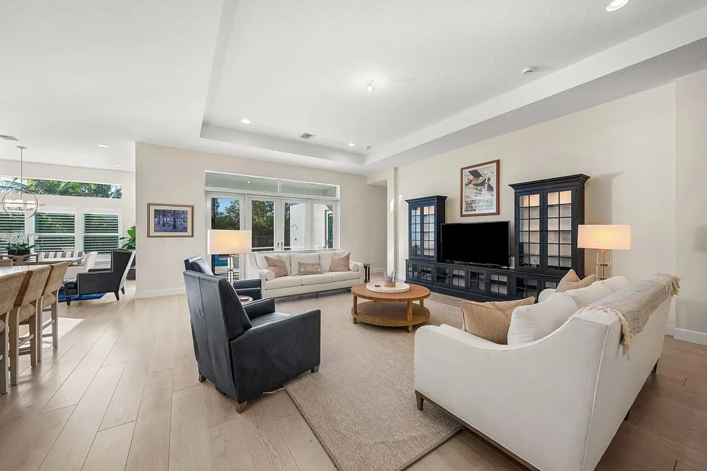 9930 Pecorino Isle Boynton Beach FL 33473