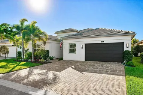 9930 Pecorino Isle Boynton Beach FL 33473