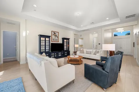 9930 Pecorino Isle Boynton Beach FL 33473
