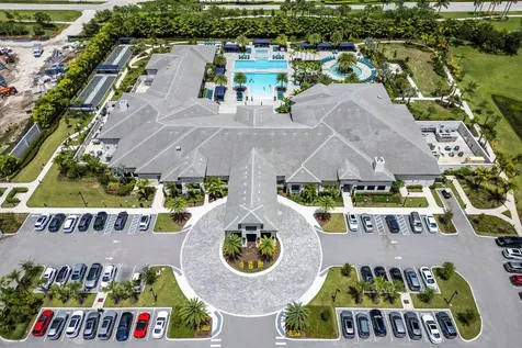 9930 Pecorino Isle Boynton Beach FL 33473
