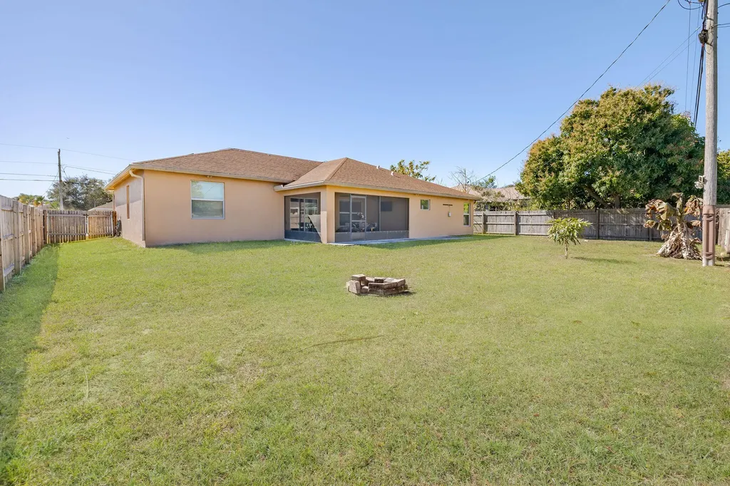 1585 SW Merchant Lane Port St Lucie FL 34953