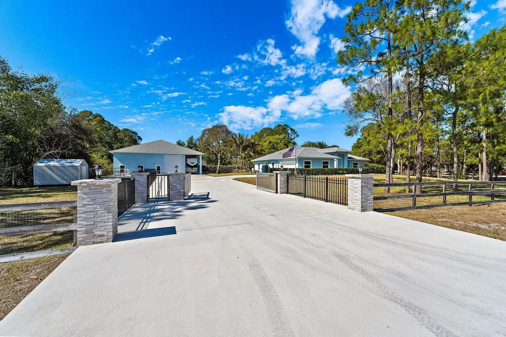 2505 162nd Drive N Loxahatchee FL 33470