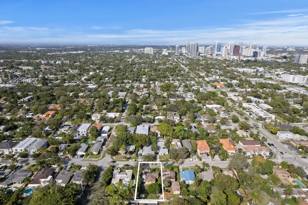 516 SW 17th Street Fort Lauderdale FL 33315