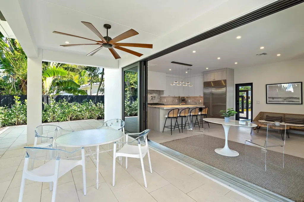 385 Linda Lane West Palm Beach FL 33405