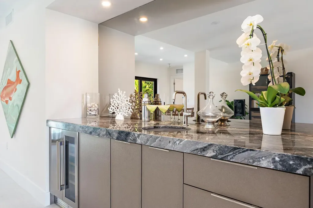 385 Linda Lane West Palm Beach FL 33405