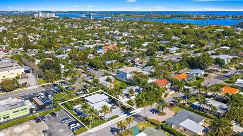 385 Linda Lane West Palm Beach FL 33405