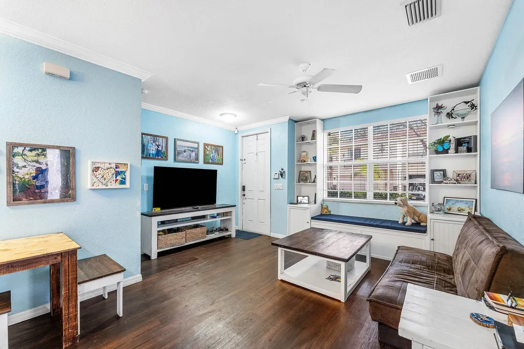 110 Stone Harbor Way Delray Beach FL 33444