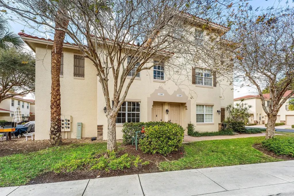 110 Stone Harbor Way Delray Beach FL 33444