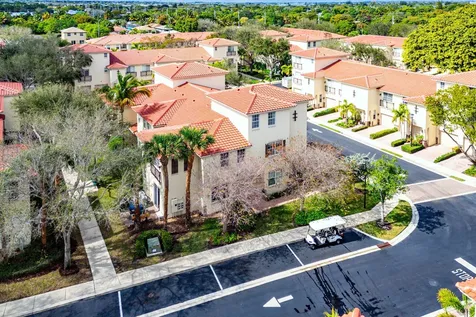 110 Stone Harbor Way Delray Beach FL 33444