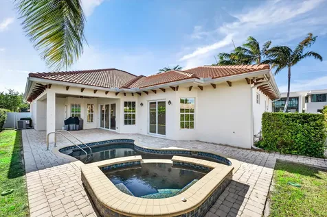 2920 Spanish River Road Boca Raton FL 33432