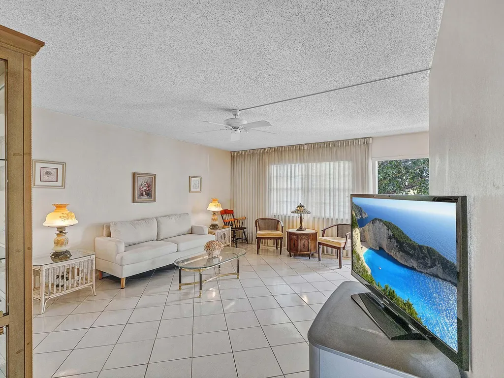 3002 Ventnor Deerfield Beach FL 33442