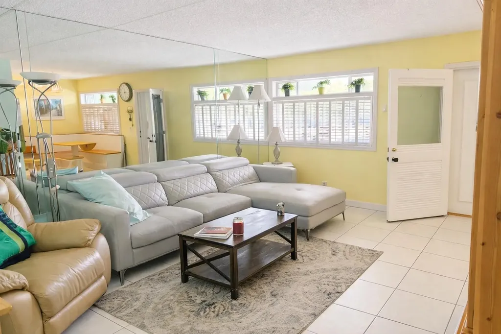 3300 Springdale Boulevard Palm Springs FL 33461