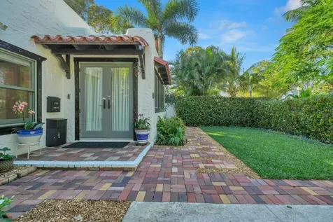 744 Penn Street West Palm Beach FL 33401