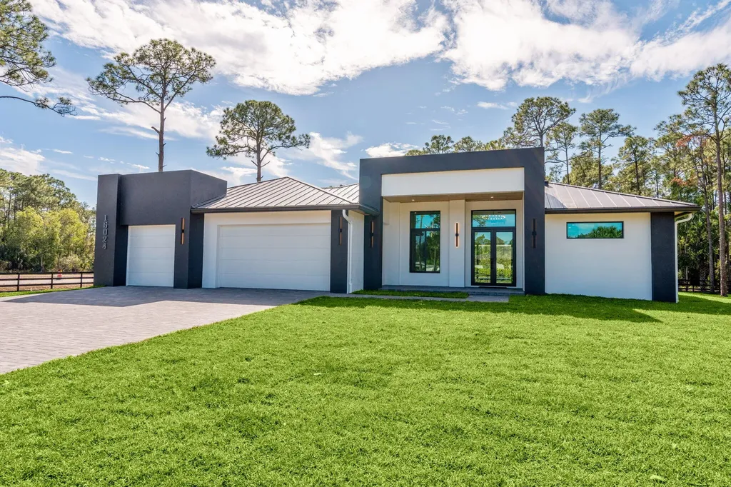 16024 84th Court N Loxahatchee FL 33470