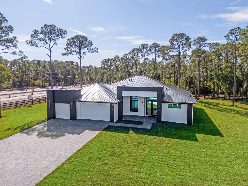16024 84th Court N Loxahatchee FL 33470
