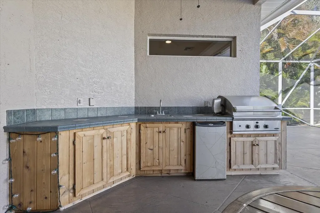 2161 SW Hyacinth Street Port St Lucie FL 34953
