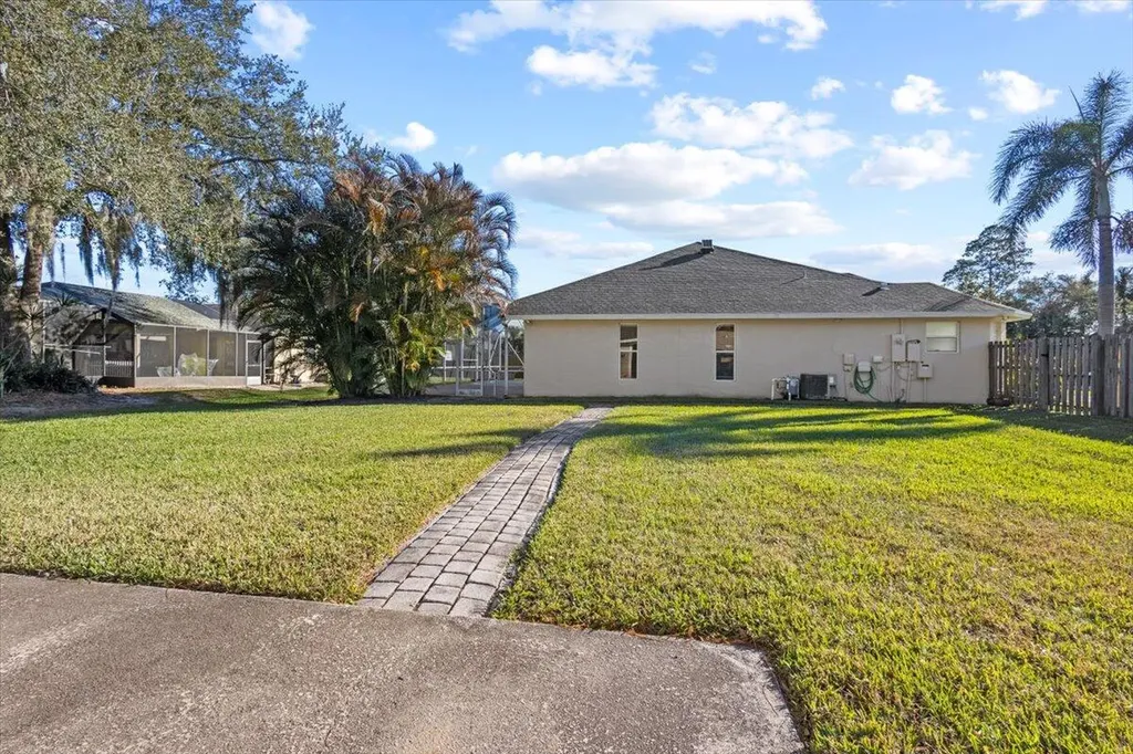 2161 SW Hyacinth Street Port St Lucie FL 34953