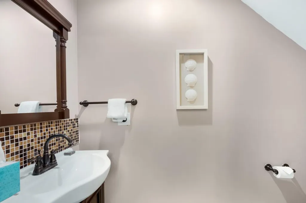 5081 Sunset Village Drive Duck Key FL 33050