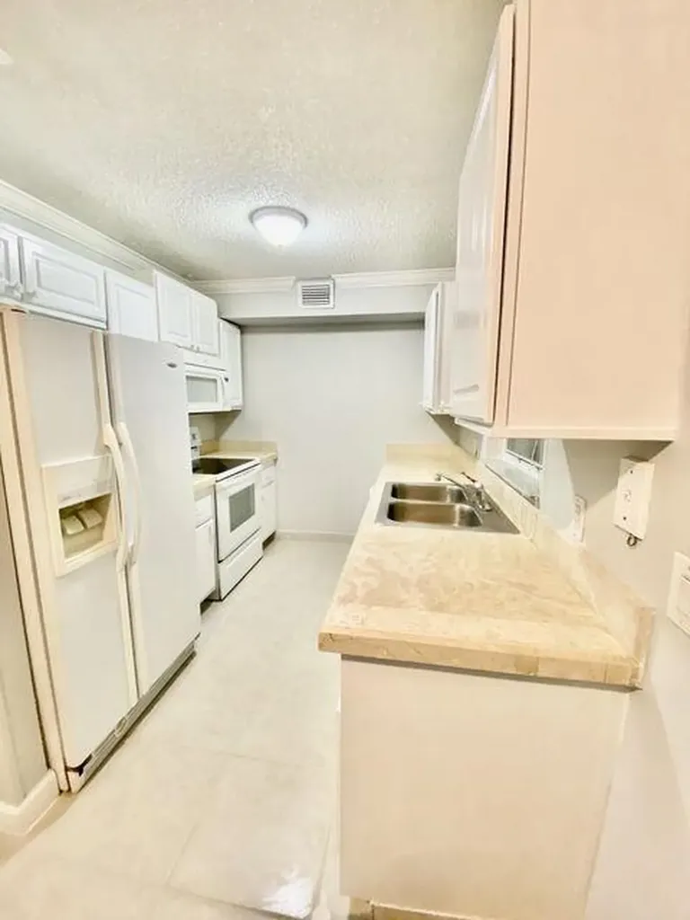 3303 Kirk Road Lake Worth FL 33461