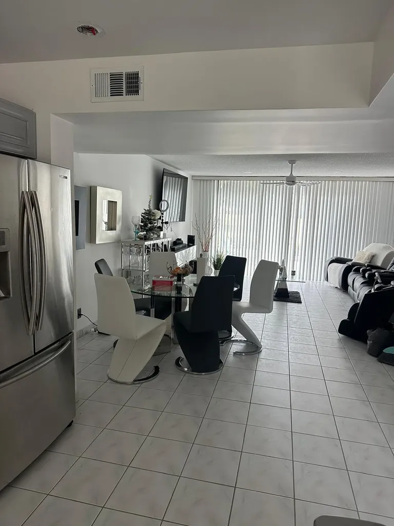 4557 Luxemburg Court Lake Worth FL 33467