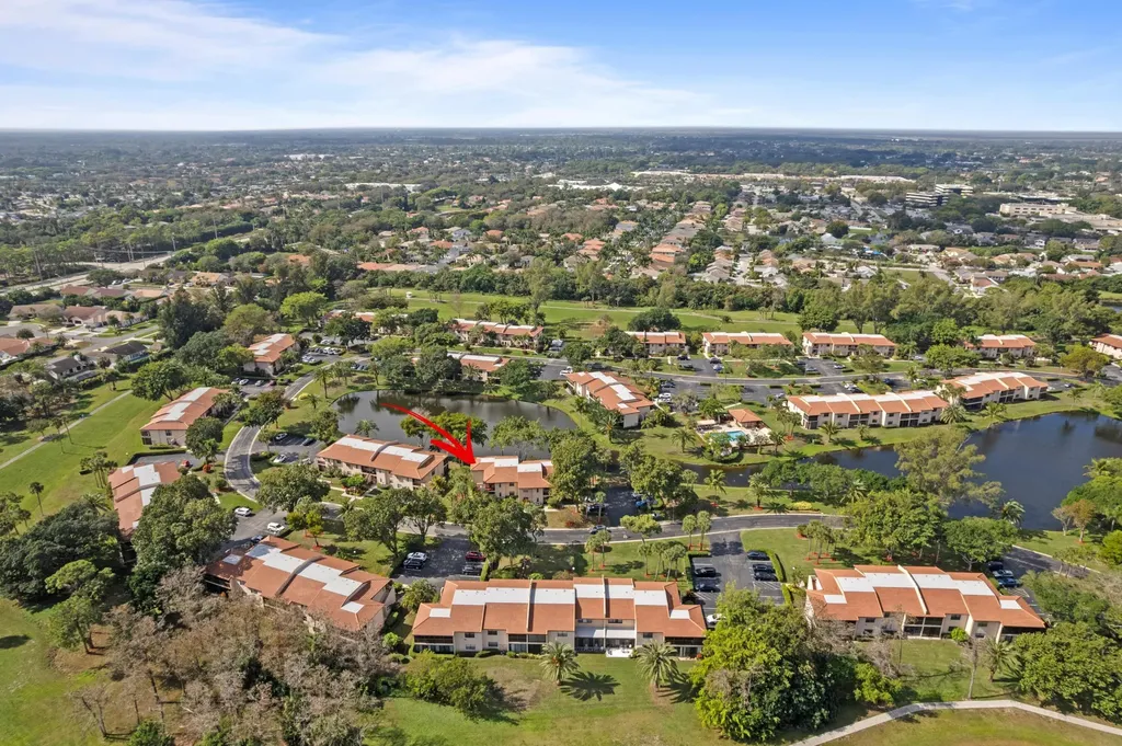 9265 Vista Del Lago Boca Raton FL 33428