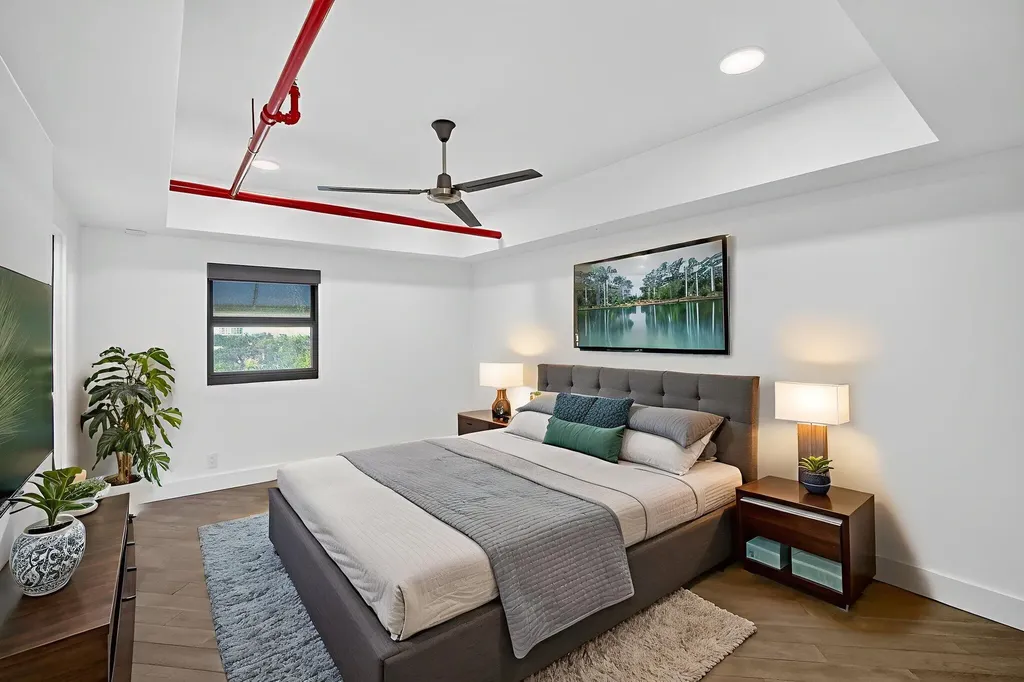 1035 S Federal Highway Delray Beach FL 33483