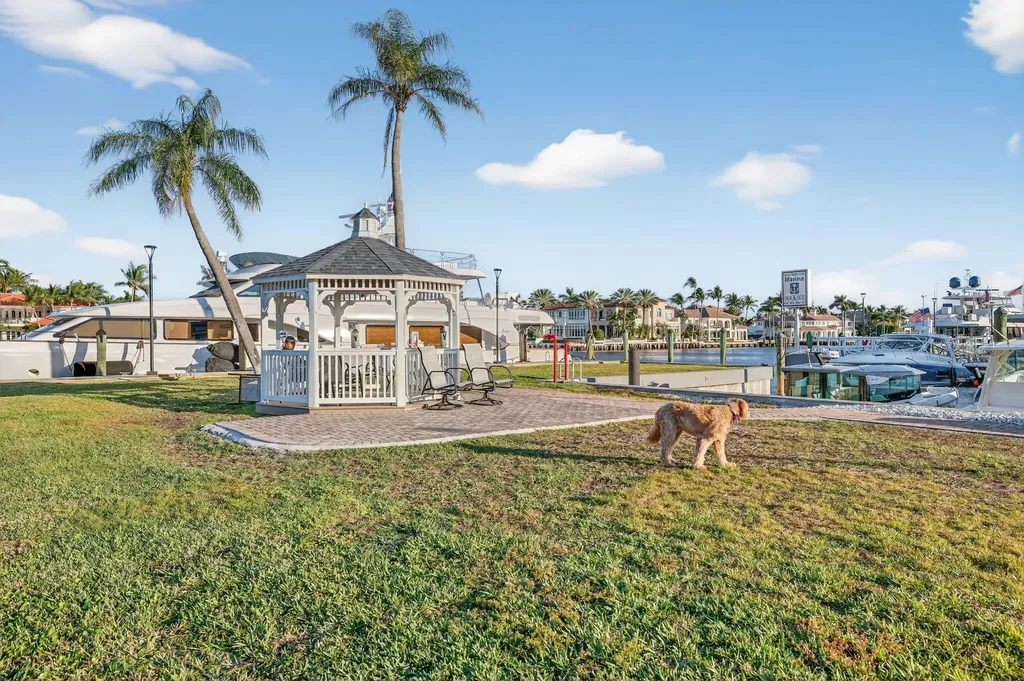 1035 S Federal Highway Delray Beach FL 33483