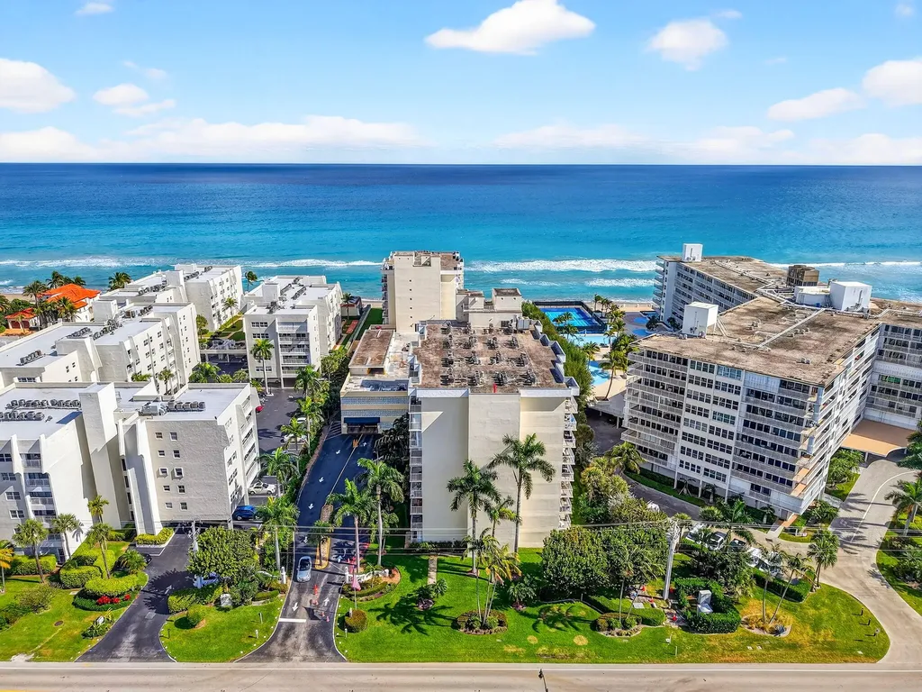 3540 S Ocean Boulevard South Palm Beach FL 33480