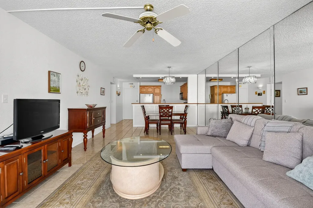 3540 S Ocean Boulevard South Palm Beach FL 33480