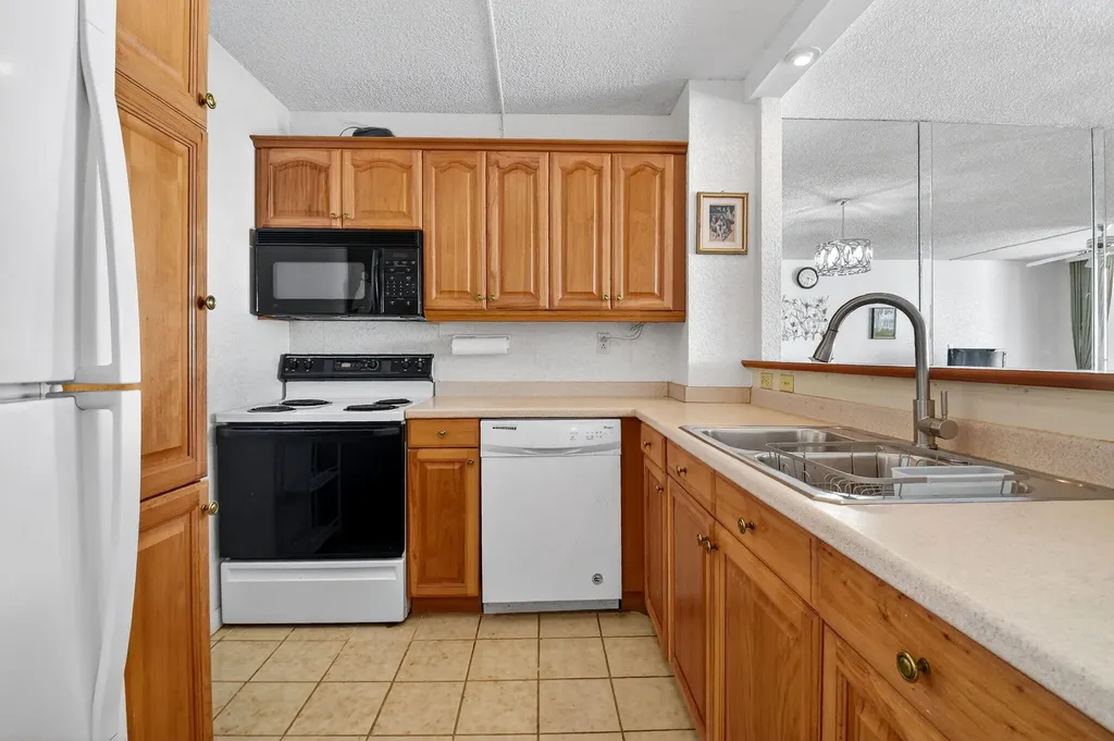 3540 S Ocean Boulevard South Palm Beach FL 33480