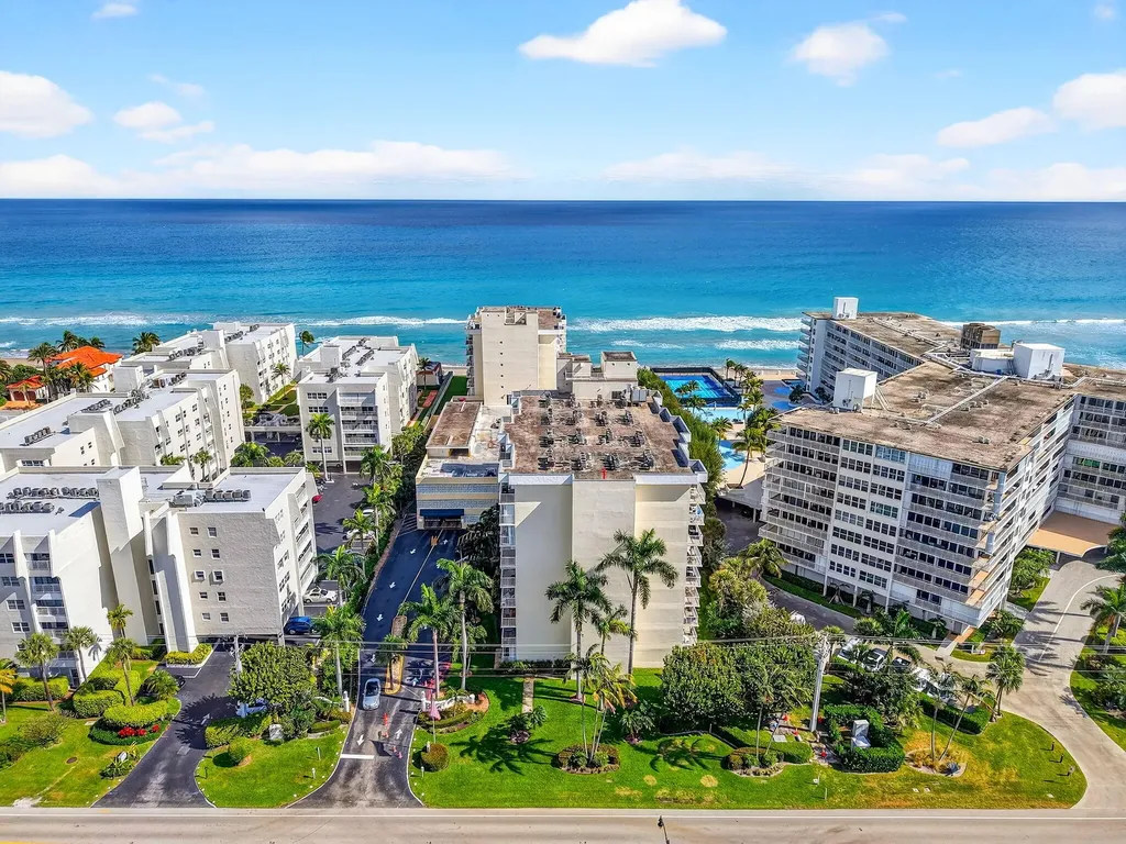 3540 S Ocean Boulevard South Palm Beach FL 33480