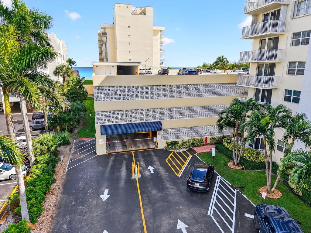 3540 S Ocean Boulevard South Palm Beach FL 33480